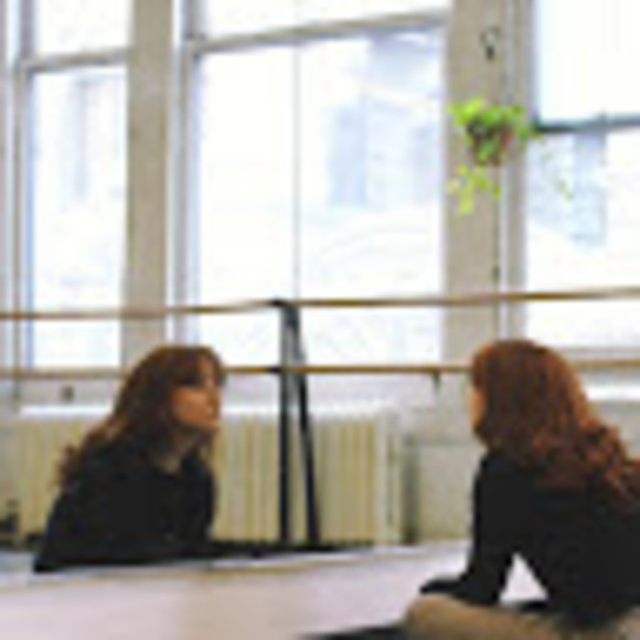 Meet your Posher, Ellenolivia - Picture 1 of 1